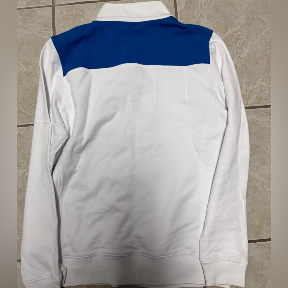 IZOD Women’s Advantage Performance Colorblock Crewneck Pullover - Picture 4 of 4